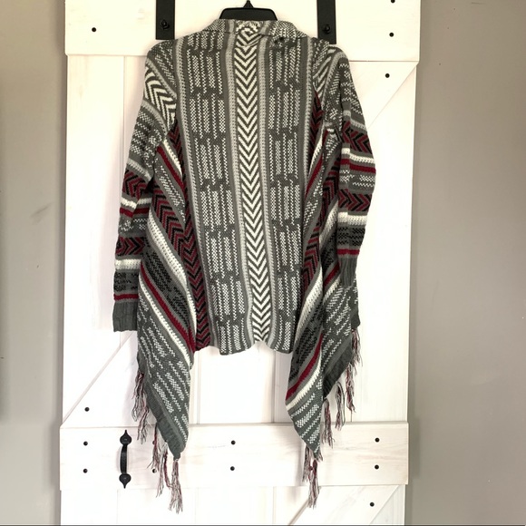 Juniors No Boundaries Open Sweater Cardigan Fringe Long Sleeves Gray Large - Picture 10 of 10